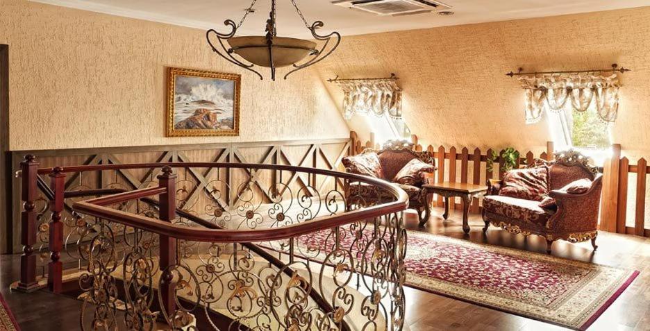 Merey Hotel Karagandy Eksteriør bilde
