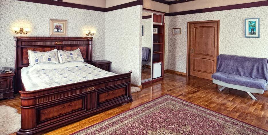 Merey Hotel Karagandy Eksteriør bilde